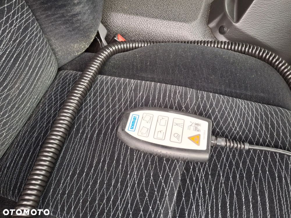 Mercedes-Benz Atego 1523 Zamiatarka EURO 6 PM10 Schmidt Street King 660 2 Silniki Szczotki L/R Na Poduszkach Kamery Automatyczna Skrzynia Pojazd Specjalny - 26