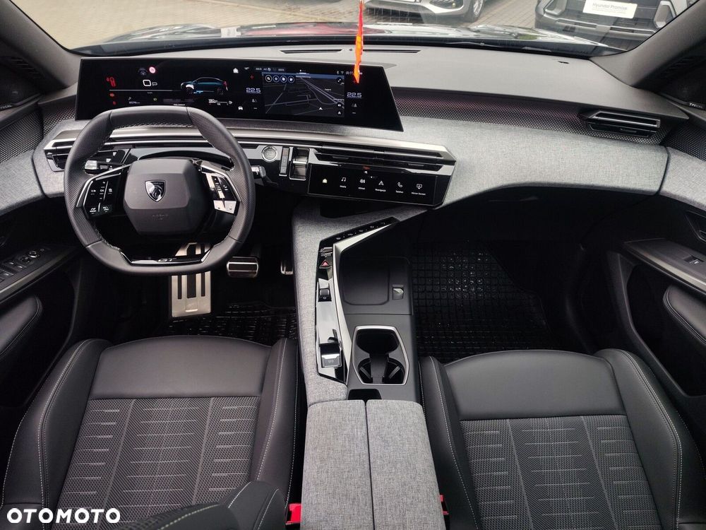 Peugeot 3008 1.2 PureTech mHEV GT E-DCS6 - 12