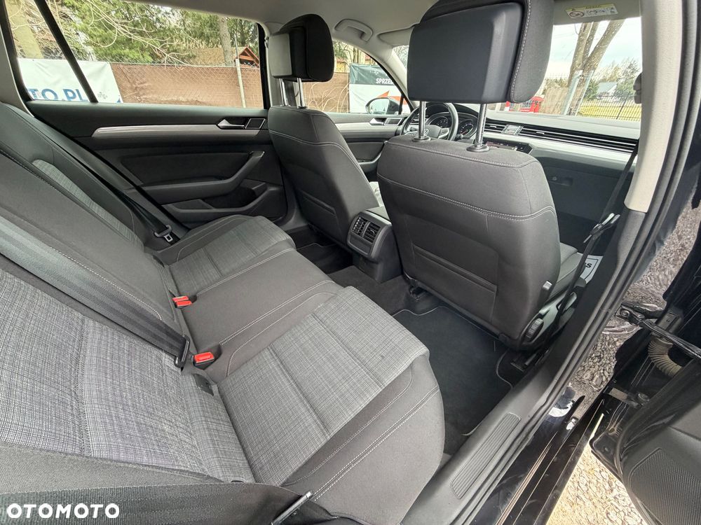 Volkswagen Passat 1.5 TSI EVO Business DSG - 28