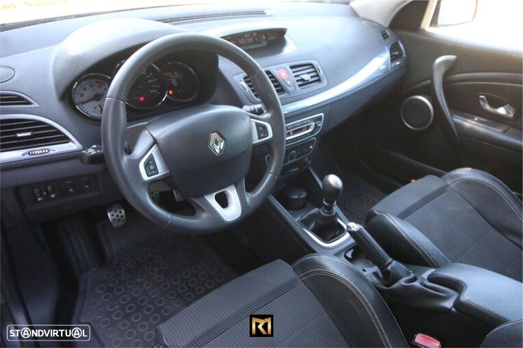 Renault Mégane 1.5 dCi GT Line EDC - 9