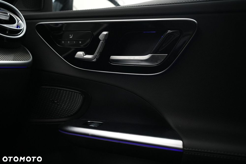 Mercedes-Benz Klasa C - 25