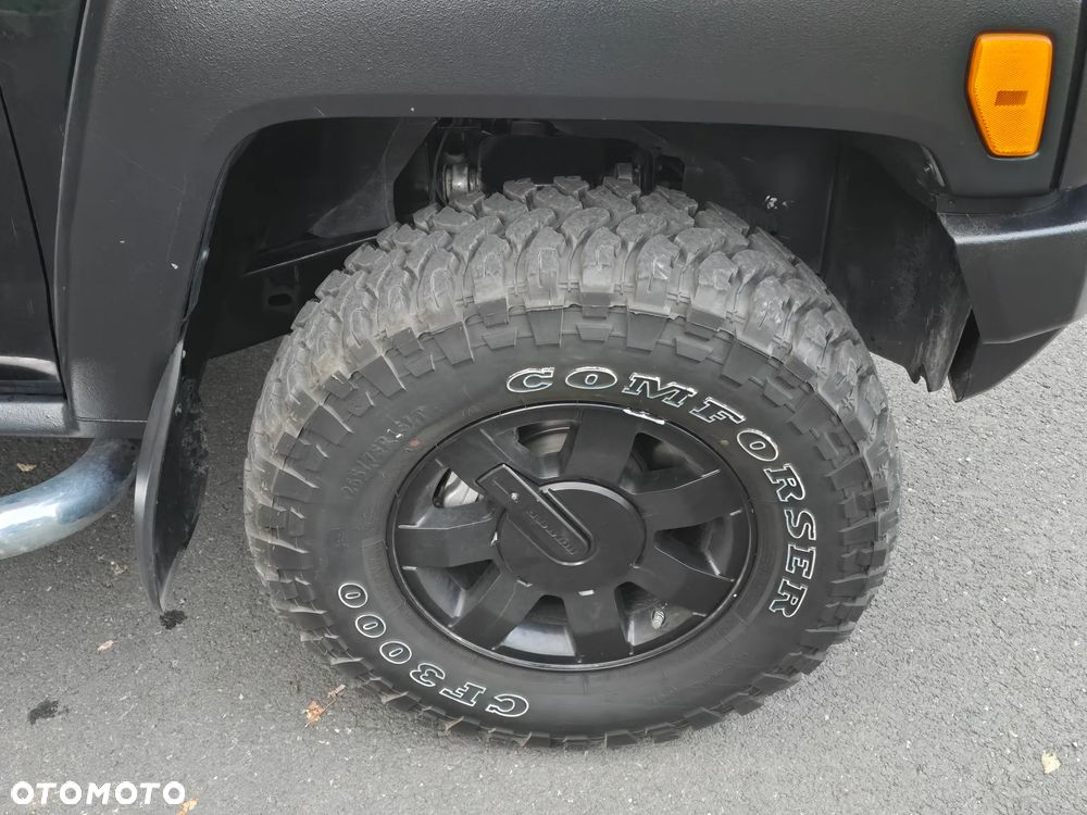 Hummer H3 - 24