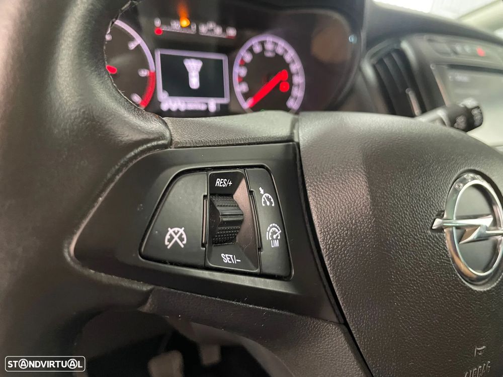 Opel Zafira 1.6 CDTi 120 Anos S/S - 24