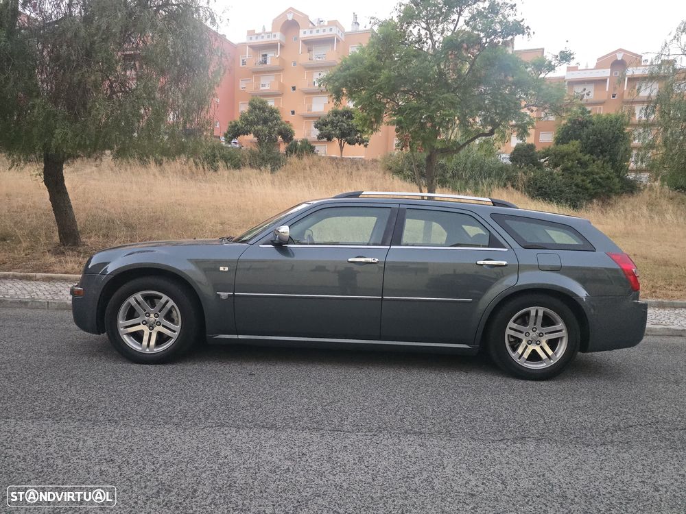 Chrysler 300 C Touring 3.0 CRD - 11