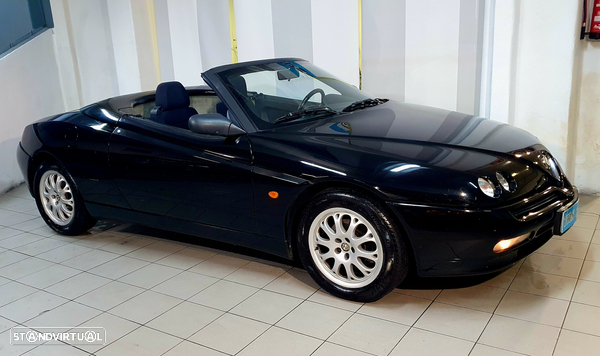 Alfa Romeo Spider 2.0 TS