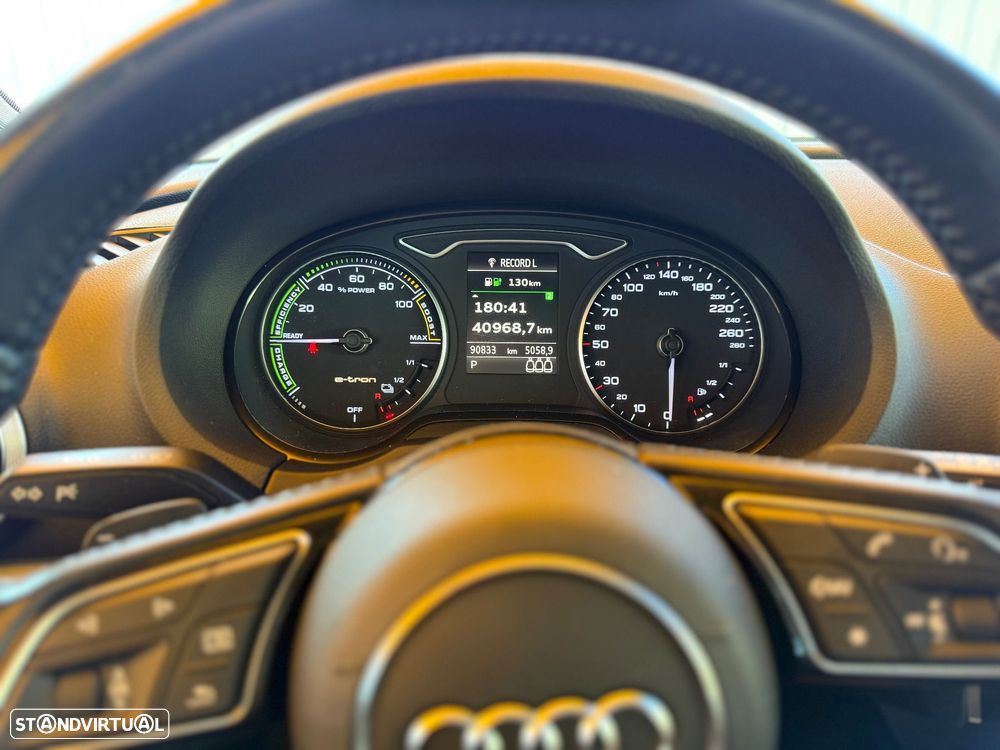 Audi A3 Sportback - 10