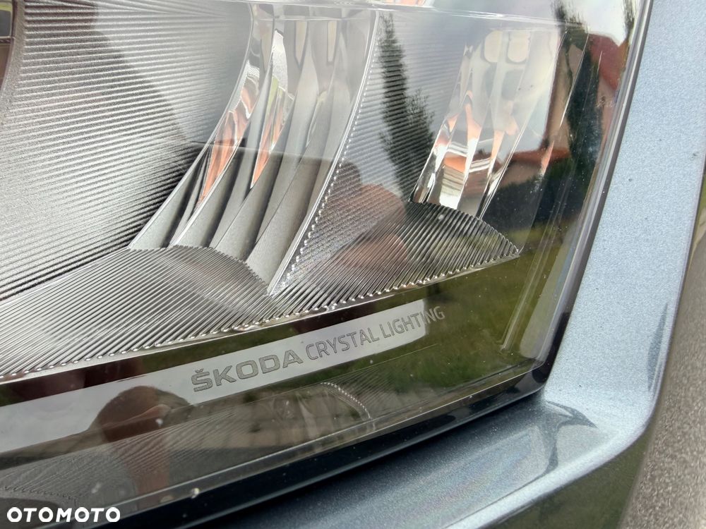 Skoda Kamiq 1.0 TSI DSG Monte Carlo - 8