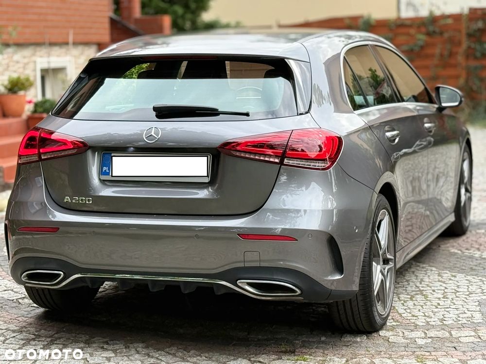 Mercedes-Benz Klasa A 200 AMG Line 7G-DCT - 3