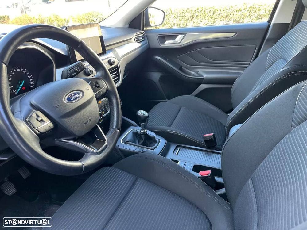 Ford Focus 1.5 TDCi ECOBlue Titanium - 3