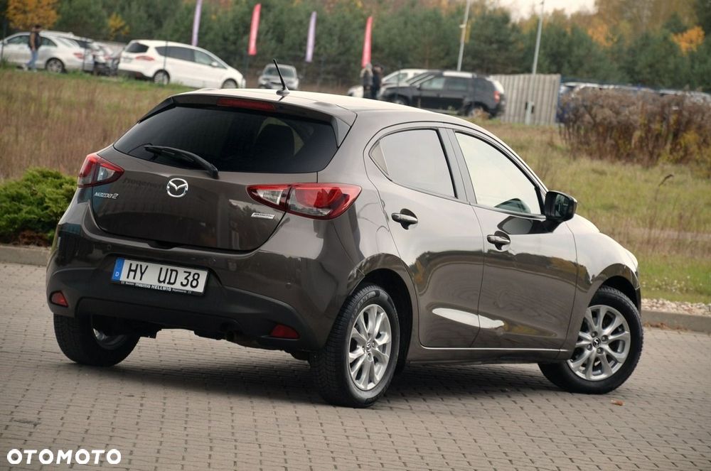 Mazda 2 - 8