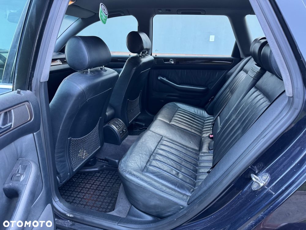 Audi A6 Avant 2.8 30V - 10