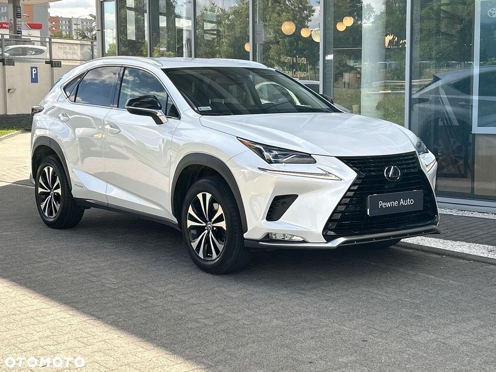 Lexus NX 300h F Impression AWD - 8