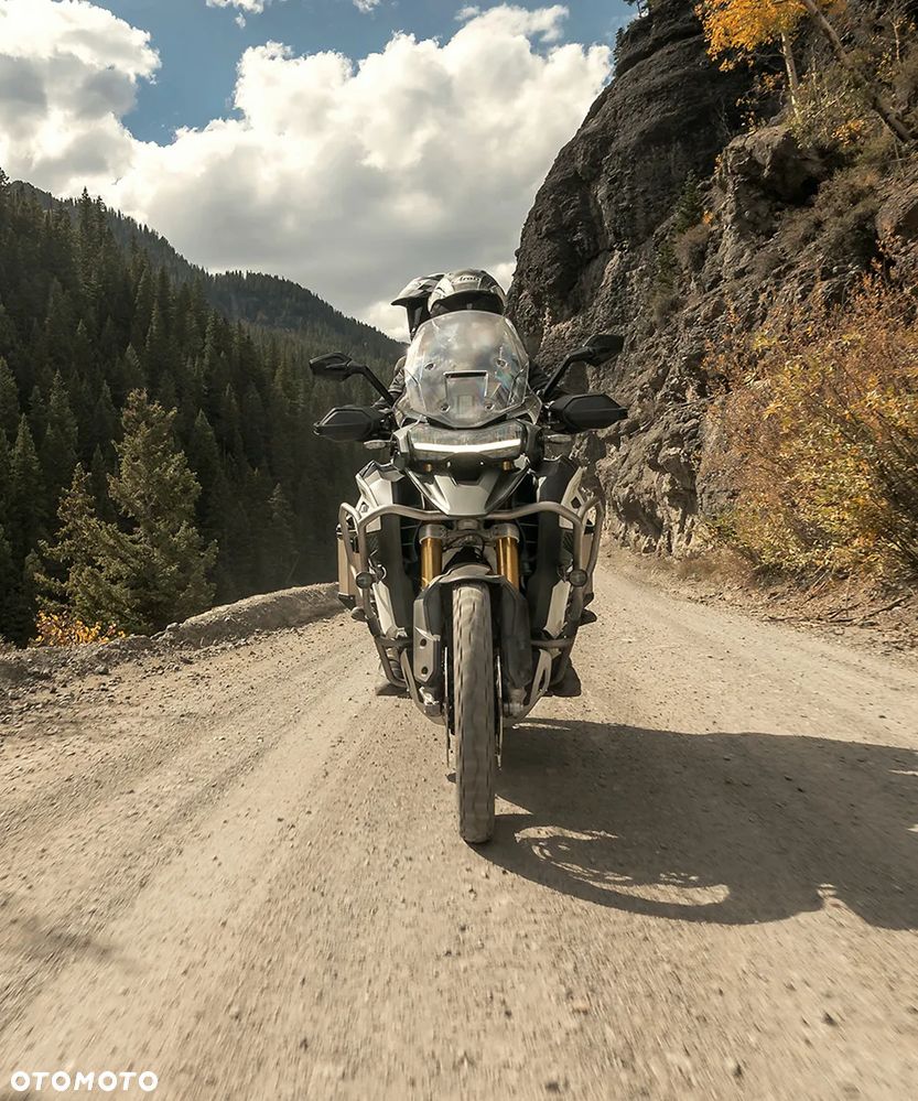 Triumph Tiger - 1
