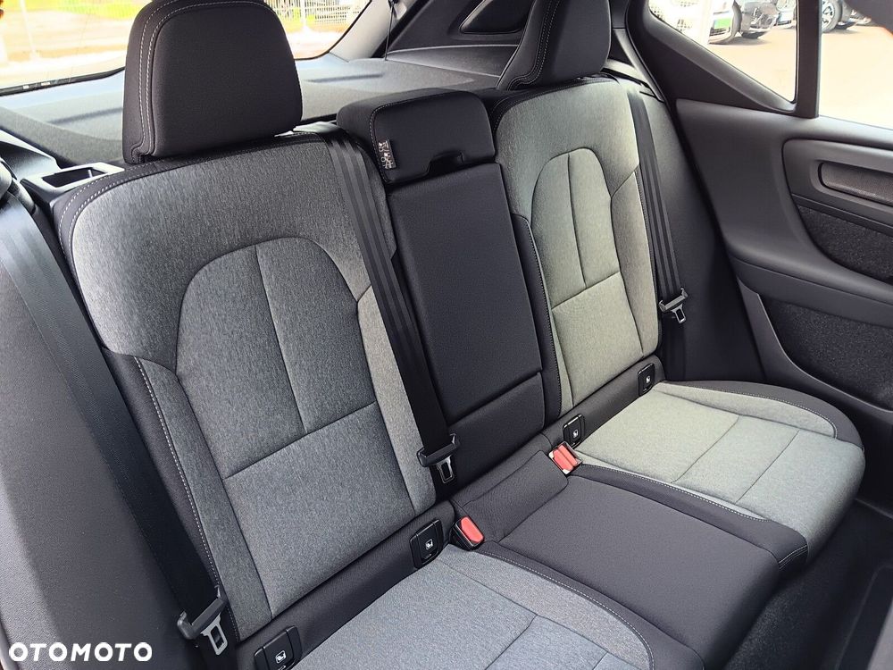 Volvo XC 40 - 17