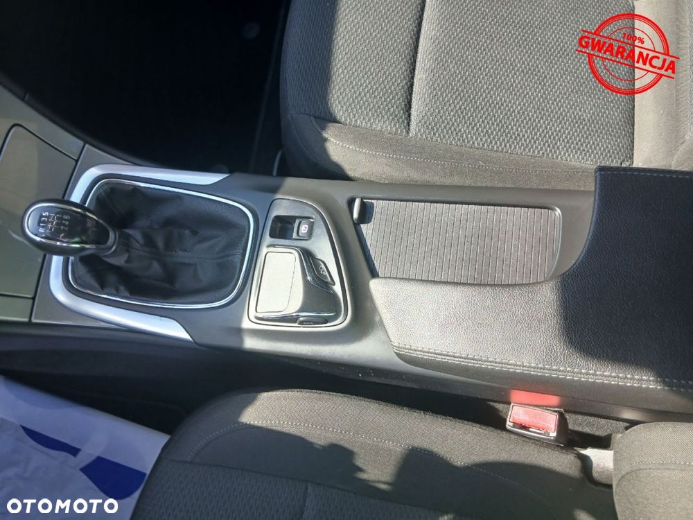 Opel Insignia - 21