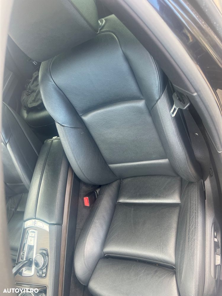 Dezmembrez BMW 740d 313 cp Facelift Mpachet - 11