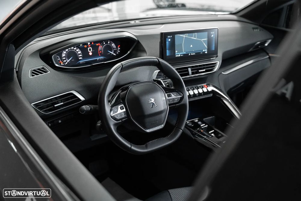 Peugeot 5008 1.5 BlueHDi Allure EAT8 - 10