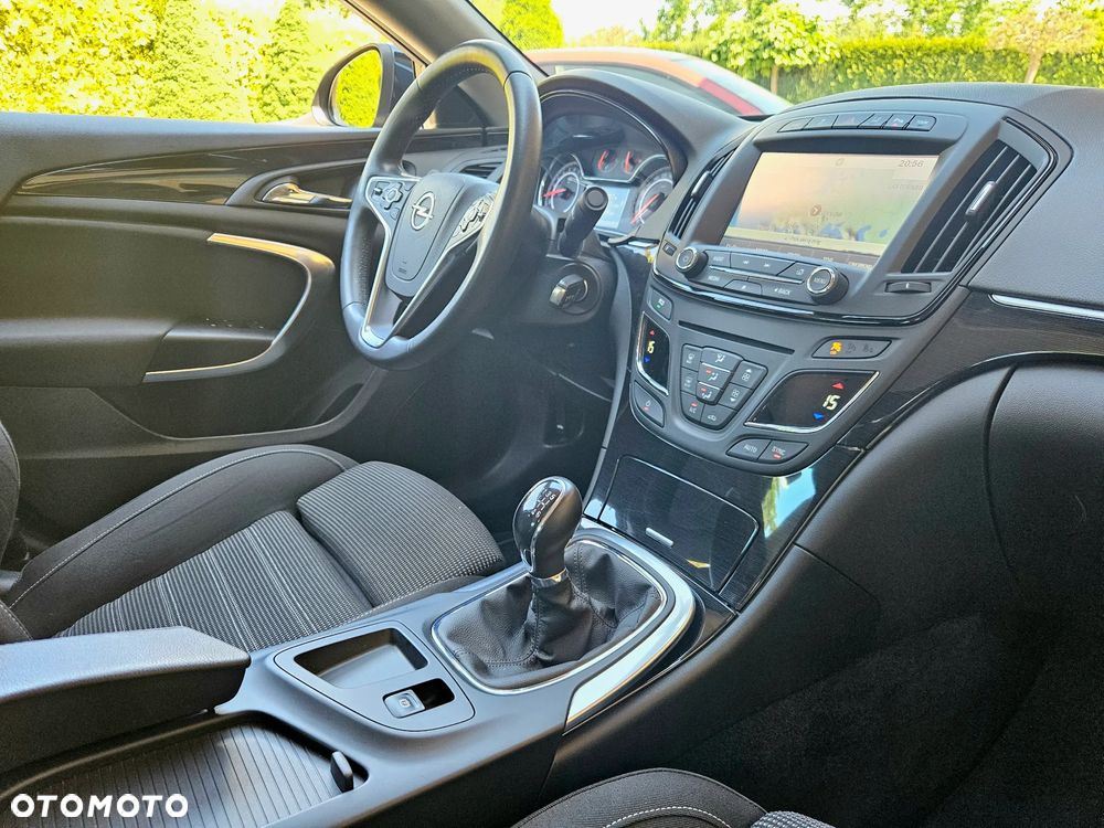 Opel Insignia 1.6 T Cosmo S&S EU6 - 30