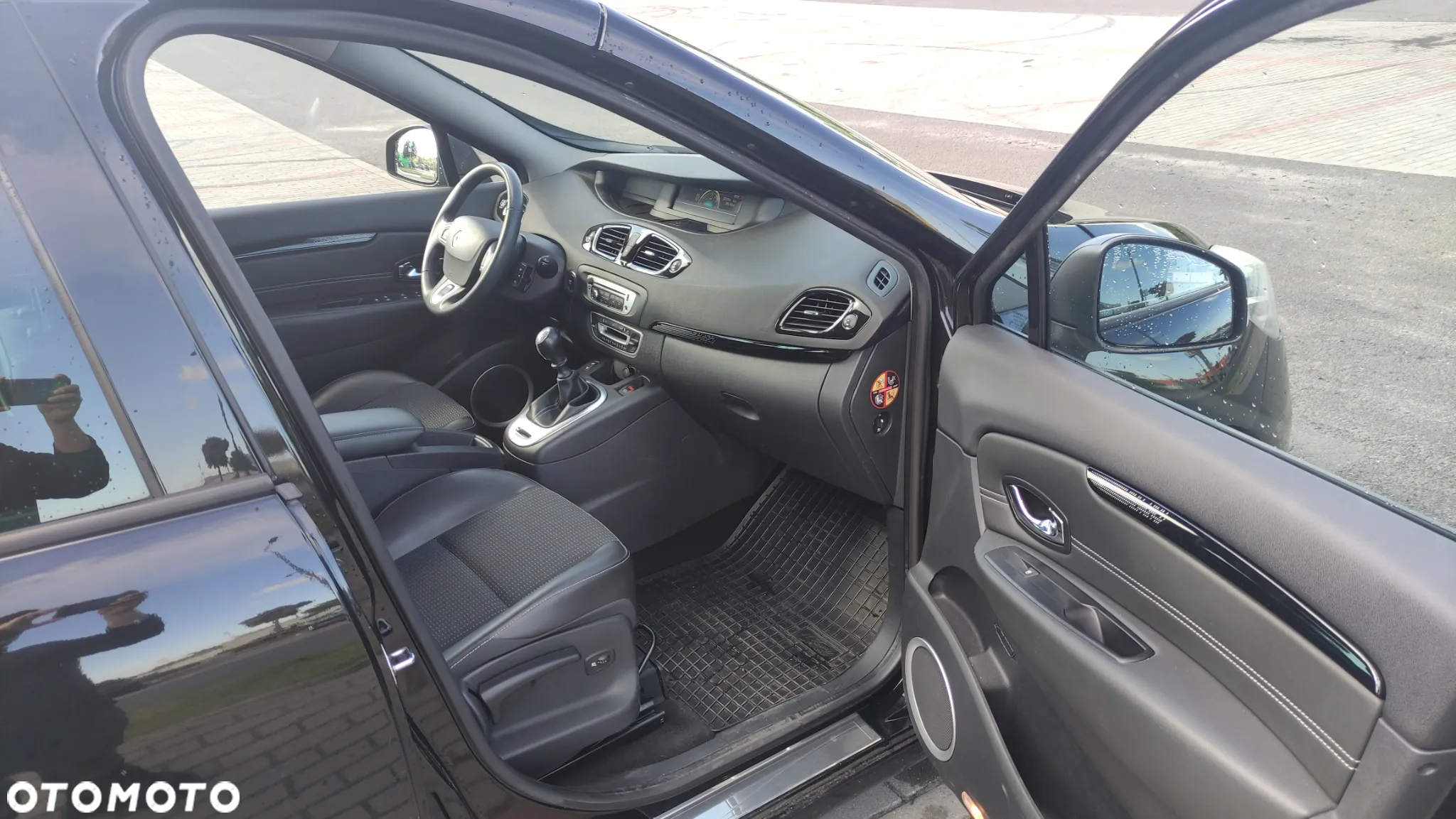 Renault Scenic - 24