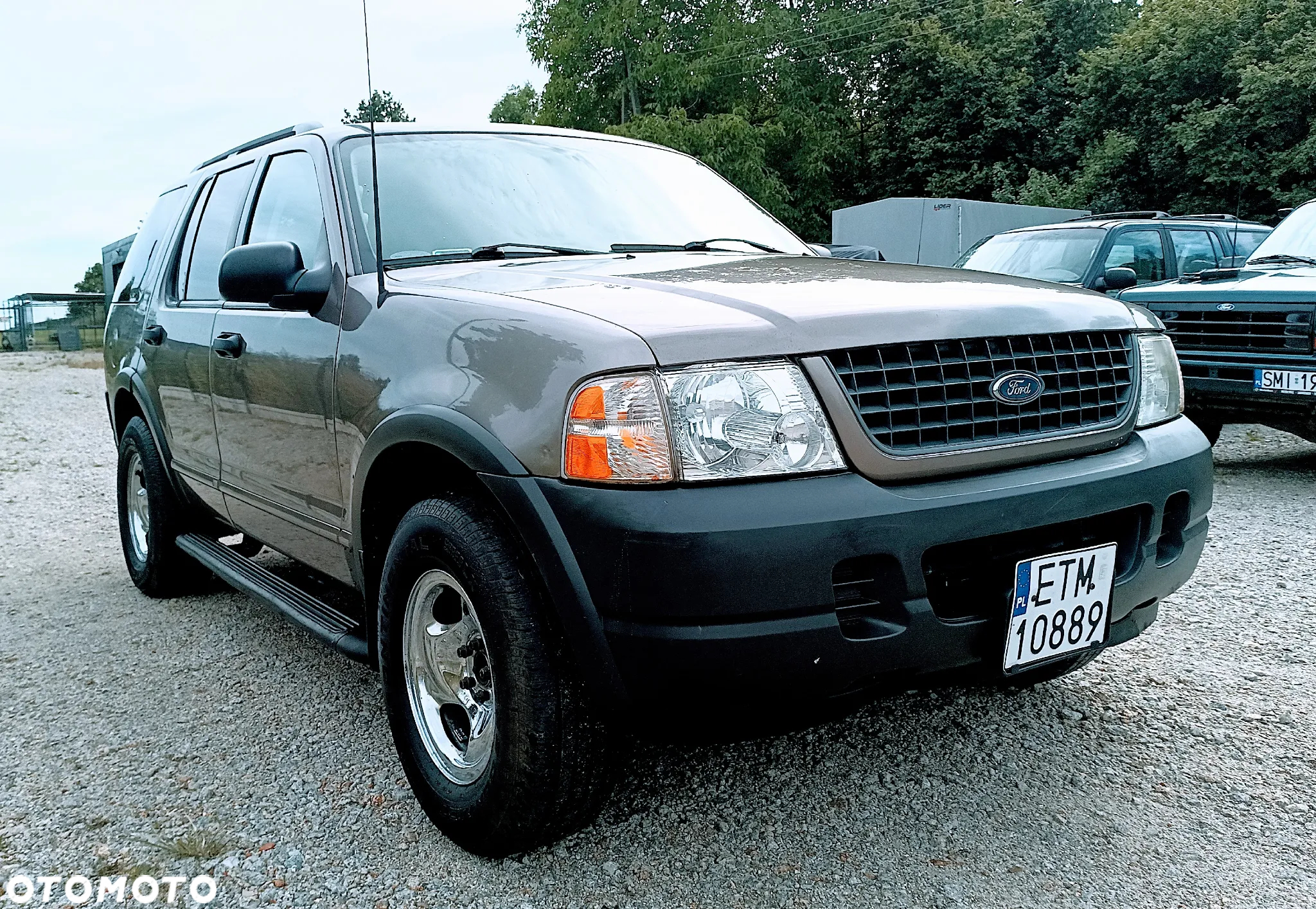 Ford Explorer 4.0 4WD - 3