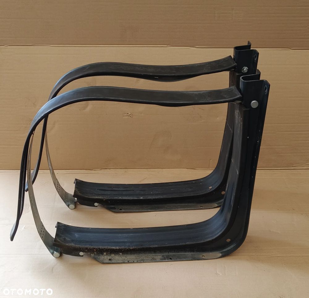 ŁAPA ŁAPY MOCOWANIE ZBIORNIKA MAN TGX TGS TG3 NOWE - 1