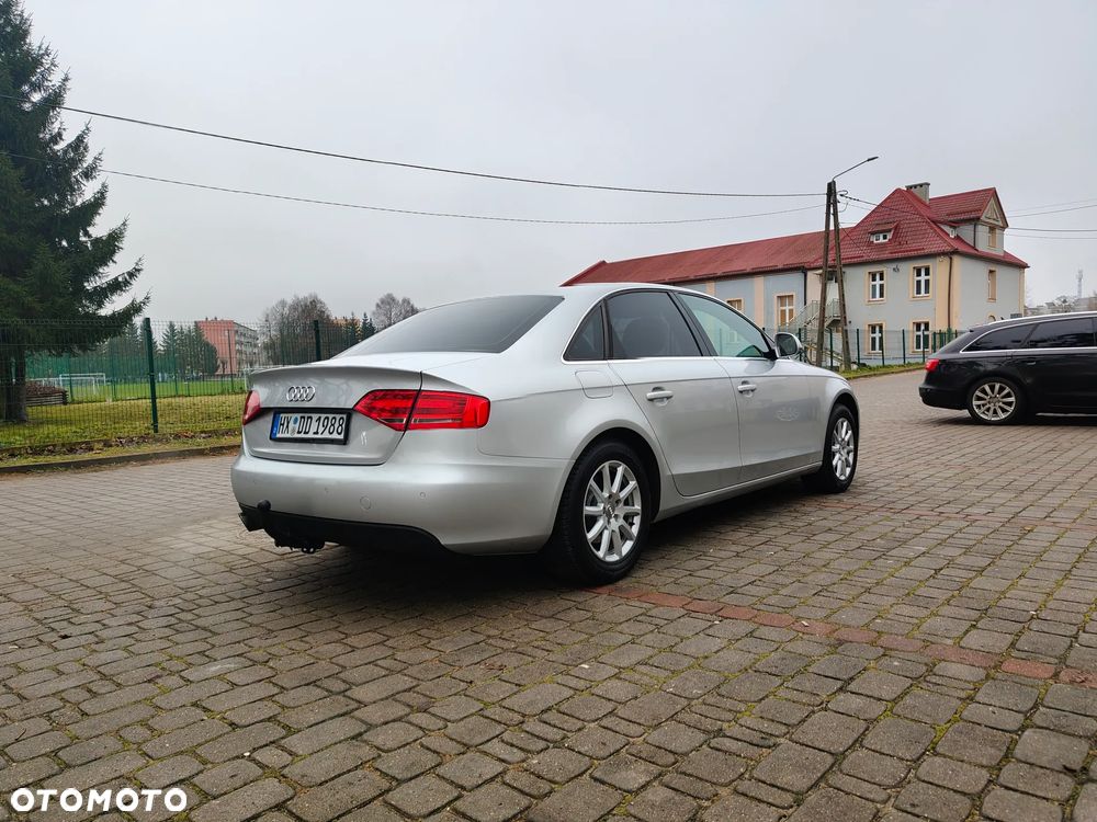 Audi A4 Limousine - 27