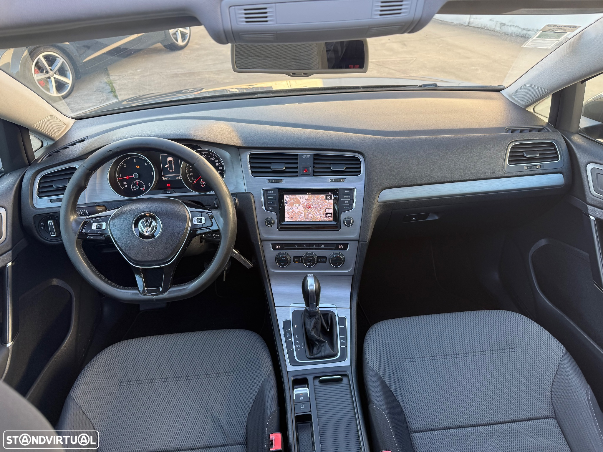 VW Golf Variant - 31