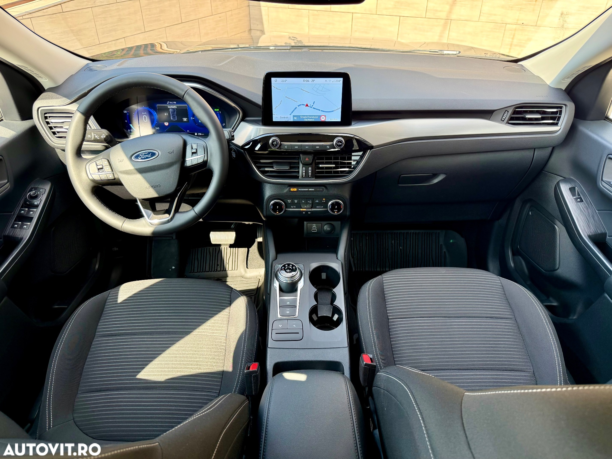 Ford Kuga 2.5 Duratec FHEV AWD Titanium - 22