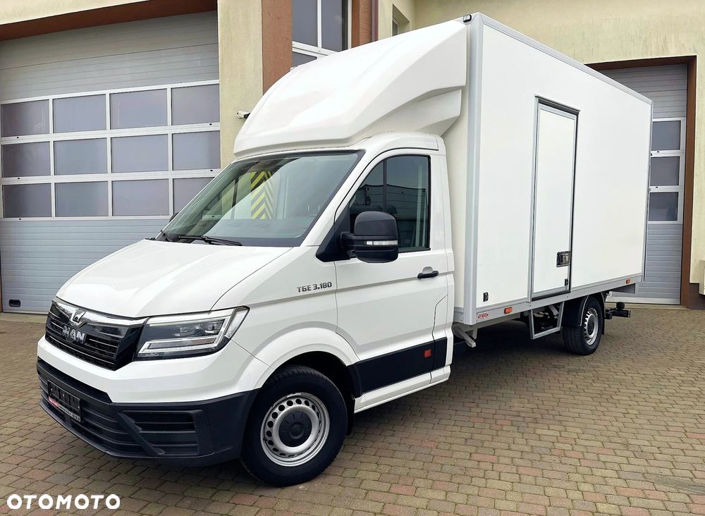 MAN TGE Winda 8-paletowy - 2