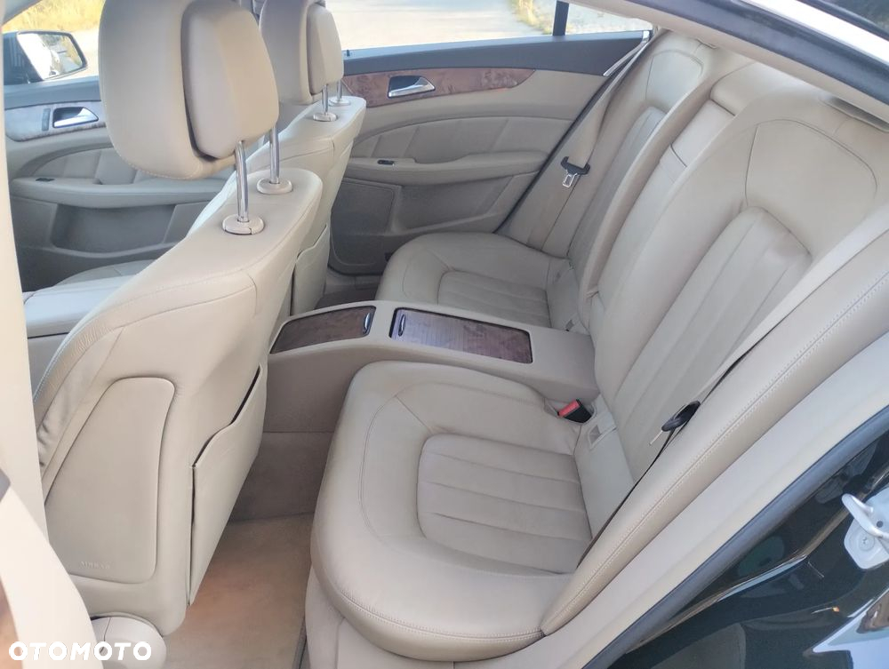 Mercedes-Benz CLS 350 CDI BlueEff - 19