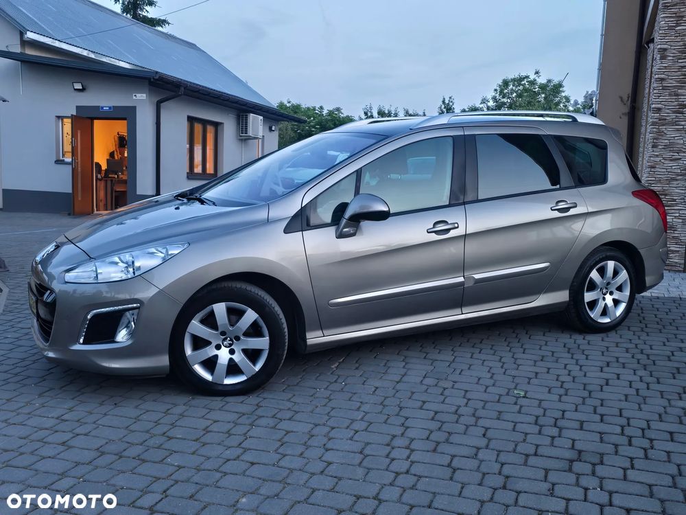 Peugeot 308 120 VTi Automatik Premium - 4