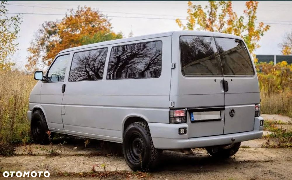 Volkswagen Transporter - 24