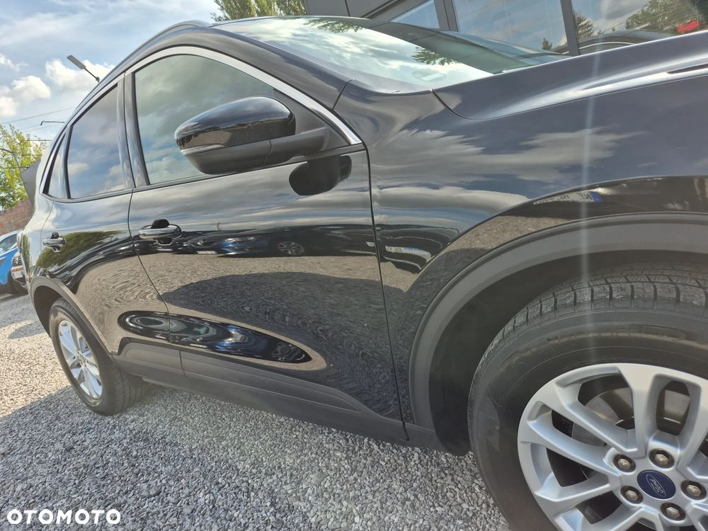 Ford Kuga - 21