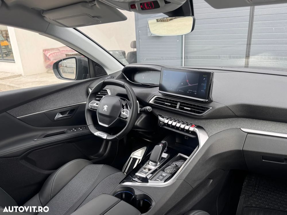 Peugeot 3008 PHEV EAT8 4X4 GT Pack - 9