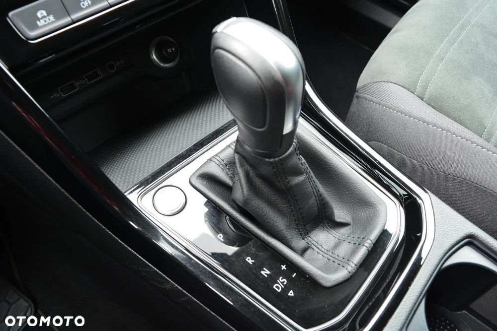 Volkswagen Touran 1.5 TSI EVO Highline DSG - 26