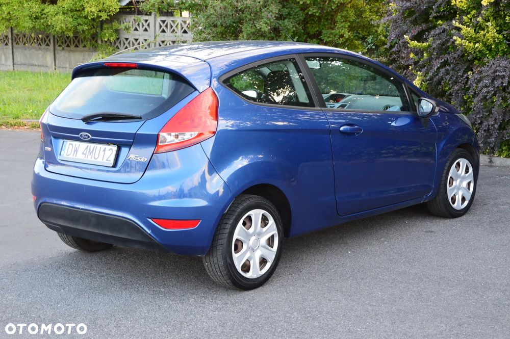 Ford Fiesta - 10