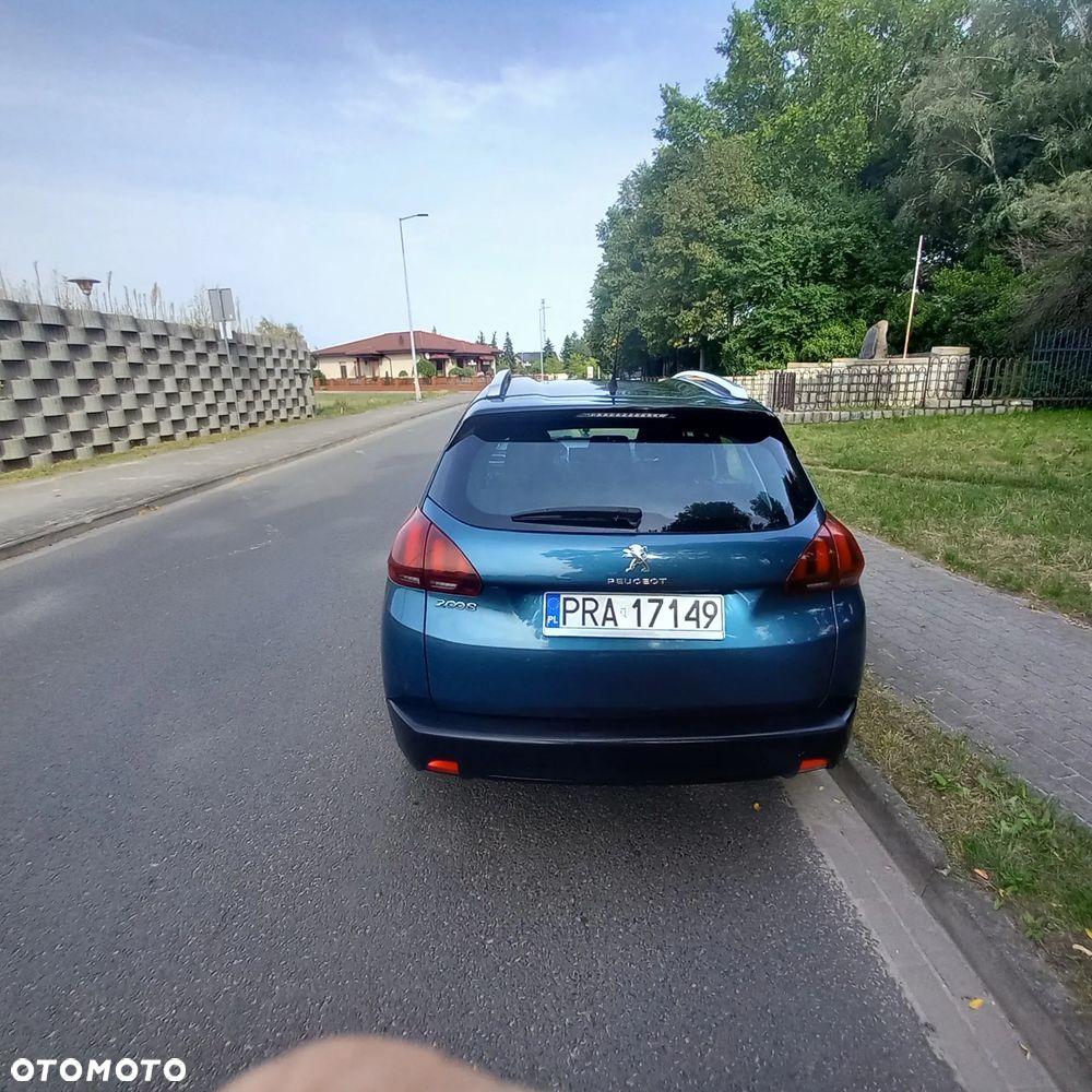 Peugeot 2008 - 12