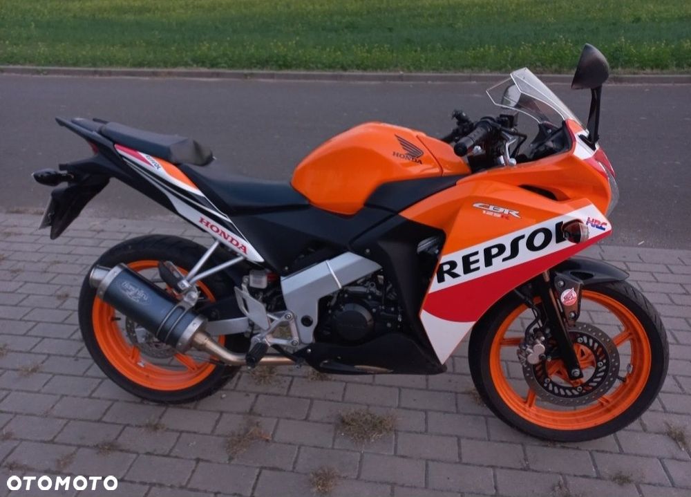 Honda CBR - 1