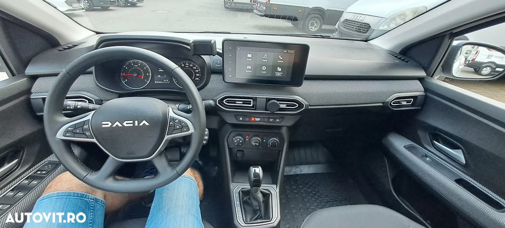 Dacia Sandero TCe 90 CVT Comfort - 10