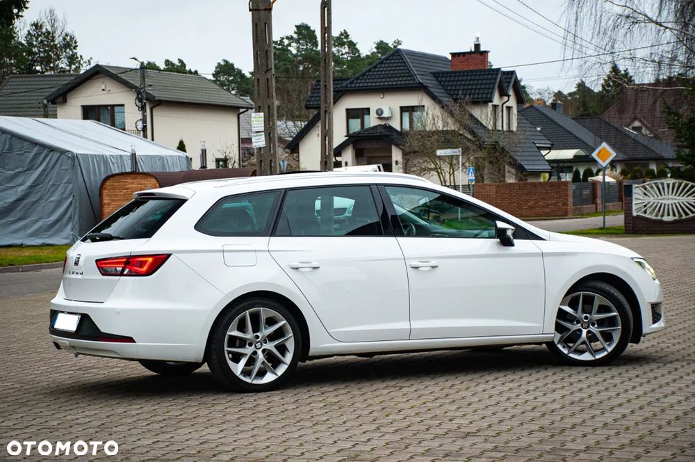 Seat Leon 2.0 TDI DPF Start&Stop DSG FR - 21