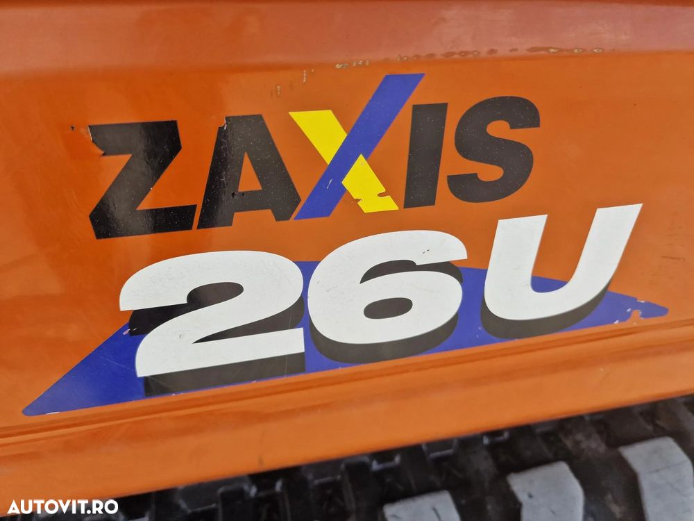 Hitachi 2,7t, CUPLA RAPIDA cu INCLINARE CUPE, 2021, 627h, cupe 400mm, 600mm, taluz NOI, senile 80% bune, inst picon, latime 1,5m, Ad sapare 3m, ridica 1,5t, motor 21CP, Produs in JAPONIA, posiblitate leasing 4 ani, CA NOU-PROMOTIE 32.900 EUR+Tva - 12