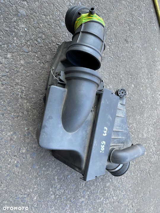 Obudowa filtra powietrza puszka dolot Bmw e39 530i M54B30 - 2