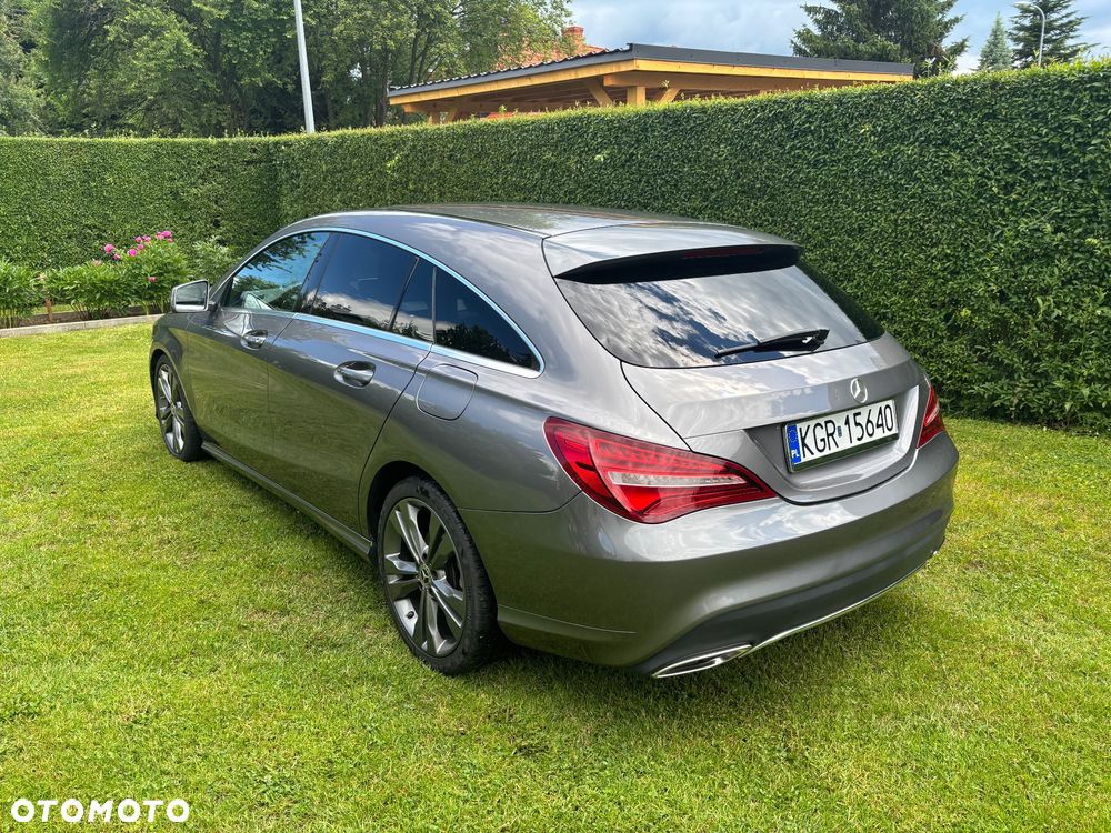Mercedes-Benz CLA 180 7G-DCT - 6