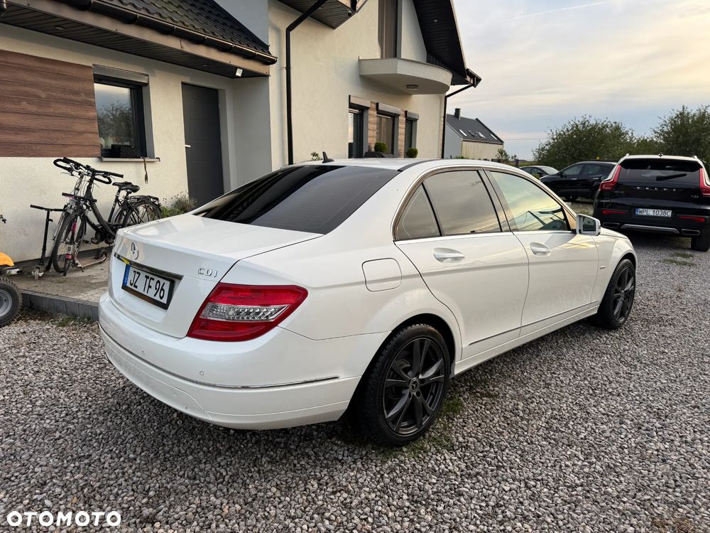 Mercedes-Benz Klasa C 250 CDI Avantgarde Edition - 13