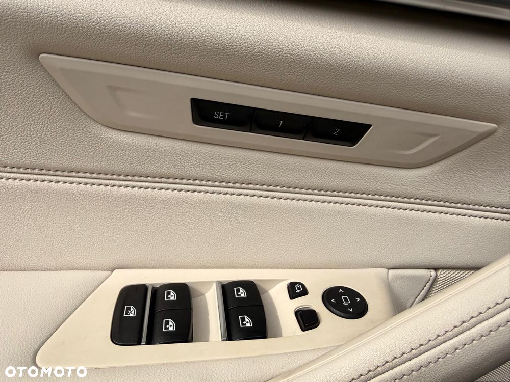 BMW Seria 5 530i xDrive mHEV M Sport sport - 21