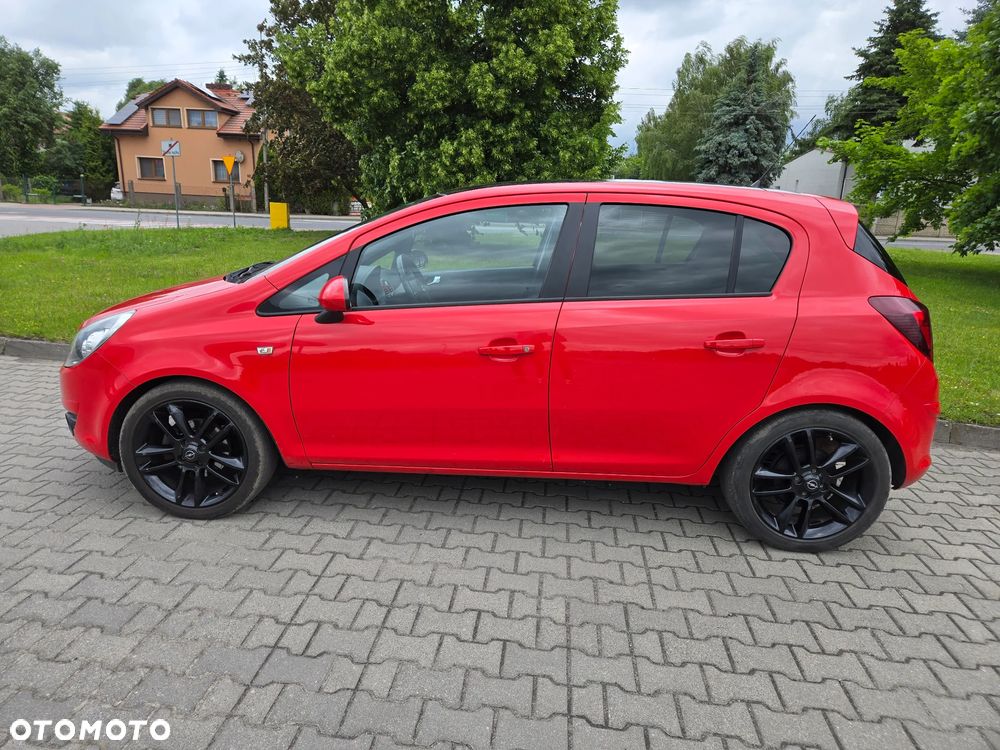 Opel Corsa 1.4 16V 150 Jahre - 8