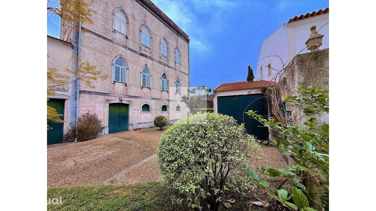 Moradia Senhorial T6 - Grande imagem: 2/49