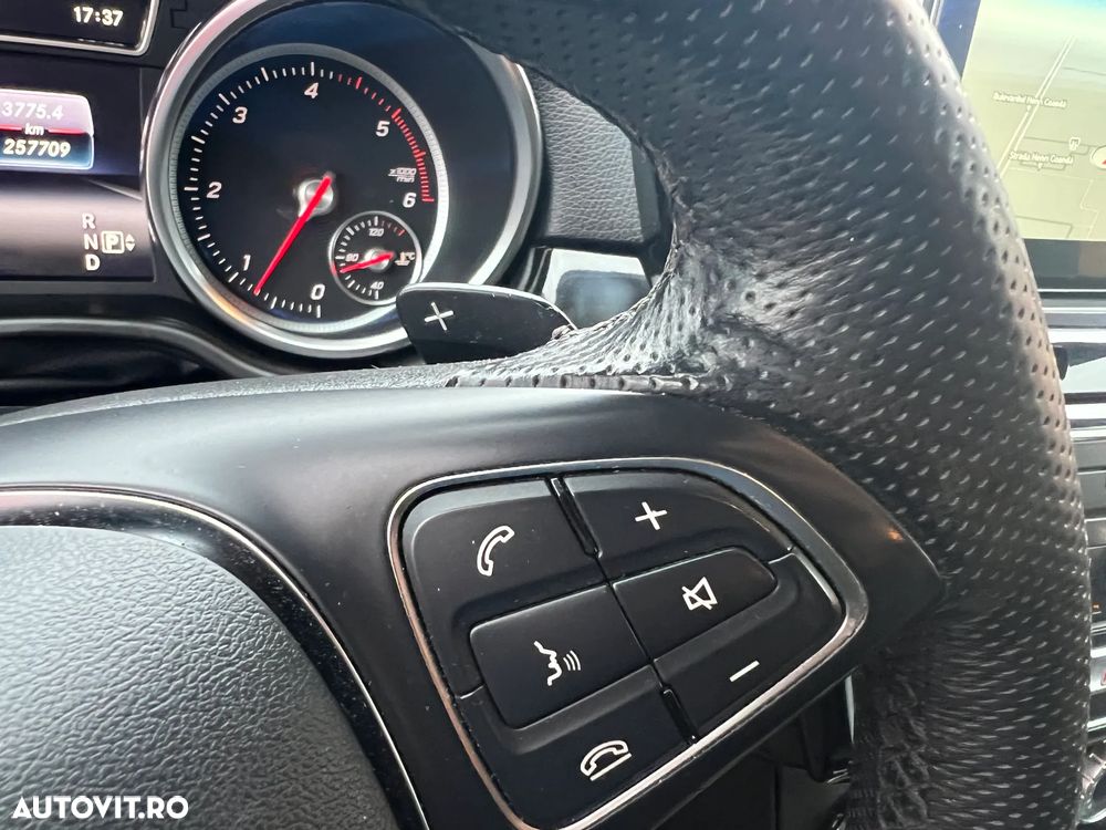 Mercedes-Benz GLE 250 d 4Matic 9G-TRONIC - 12