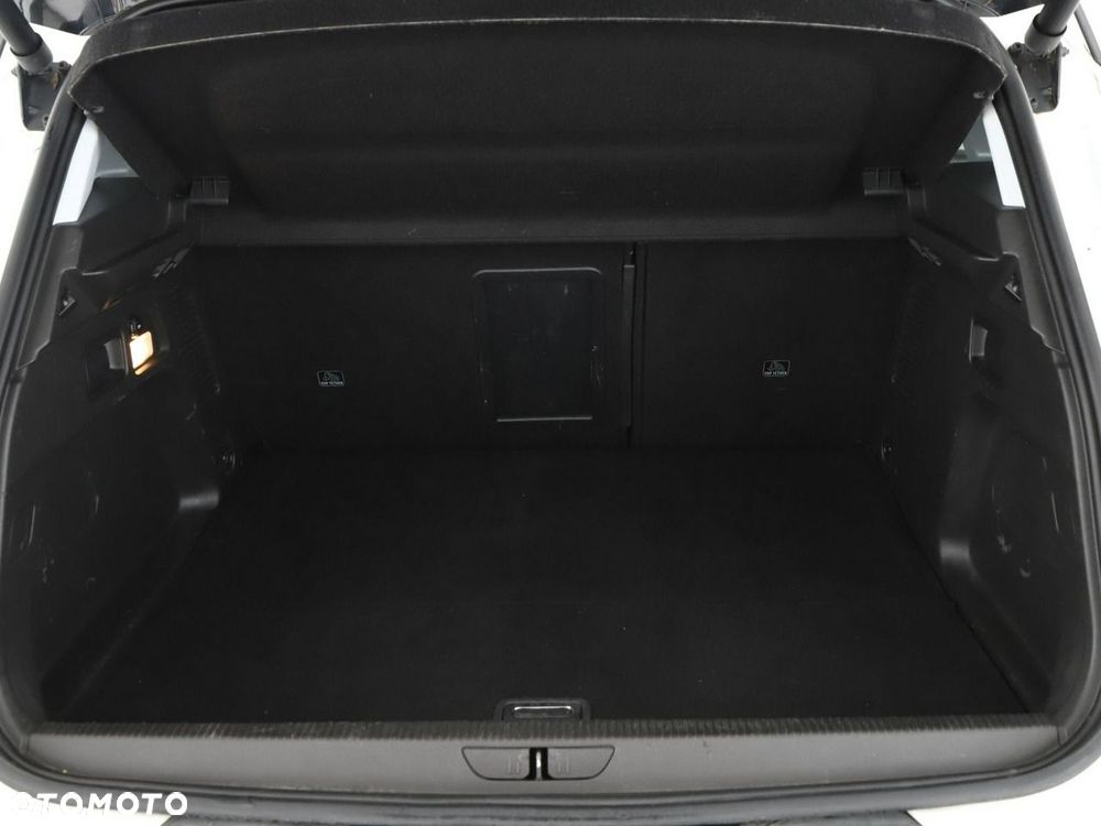 Opel Grandland X 1.6 T PHEV 4x4 Elite - 22