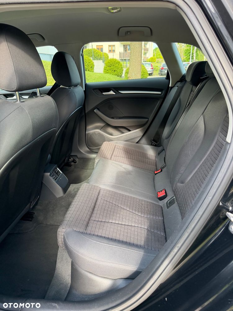 Audi A3 Sportback - 21